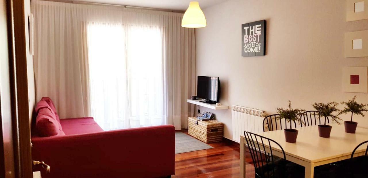 Vivienda Turística Pirineos XXI Canfranc Exterior foto